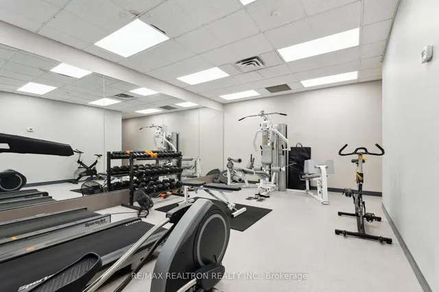 Additional property image - 18 Merton St Unit 906