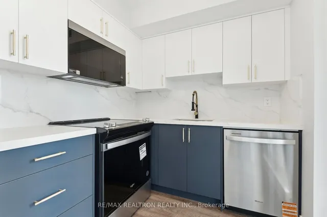 Additional property image - 18 Merton St Unit 906