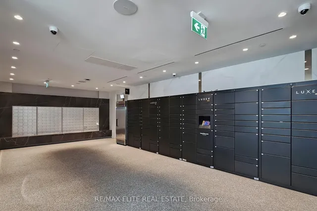 Additional property image - 585 Bloor St Unit 2418
