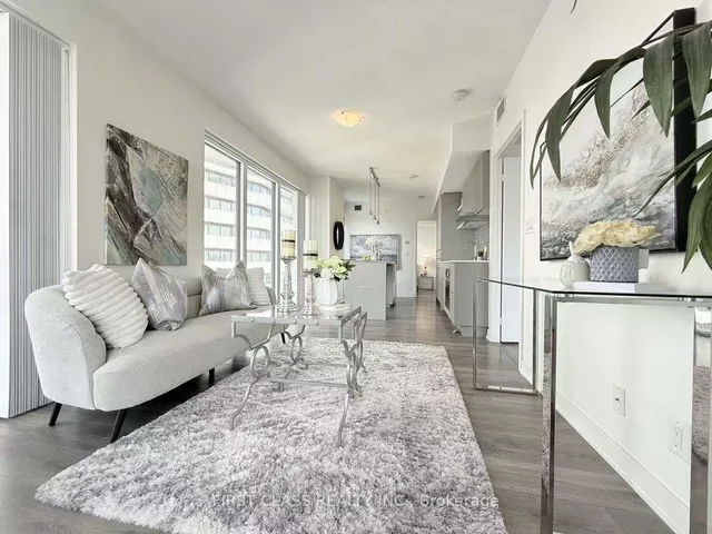 Additional property image - 88 Harbour St Unit 2110