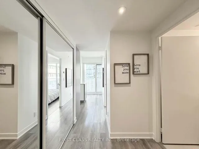 Additional property image - 88 Harbour St Unit 2110