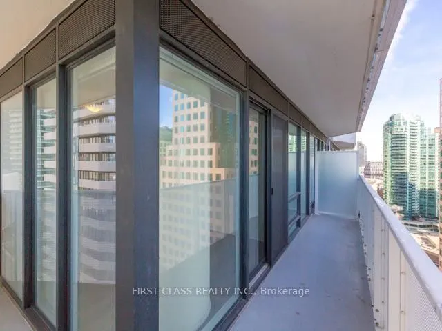 Additional property image - 88 Harbour St Unit 2110