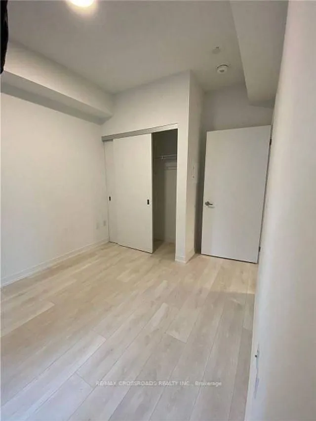 Additional property image - 15 Lower Jarvis St Unit 719