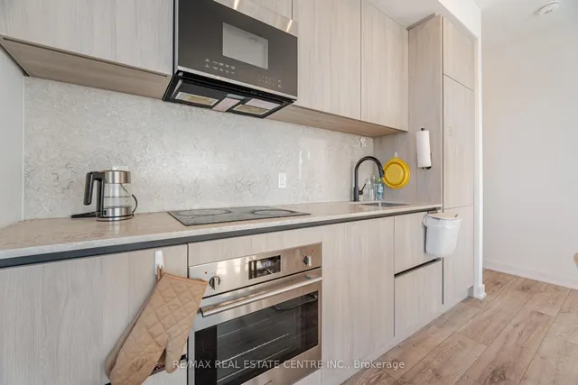 Additional property image - 108 Peter St Unit 2613