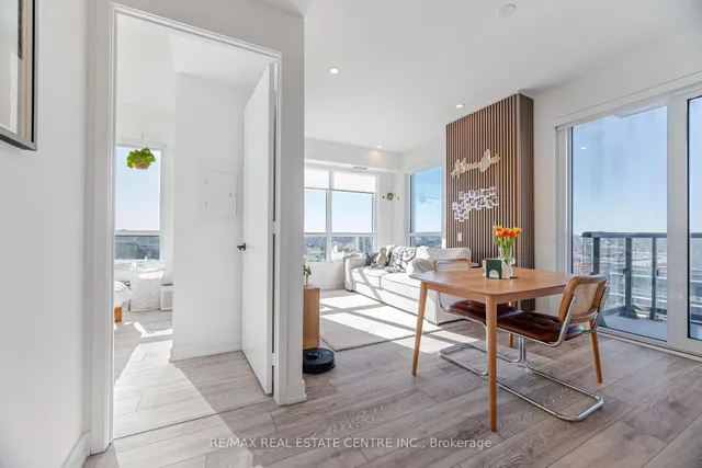 Additional property image - 108 Peter St Unit 2613