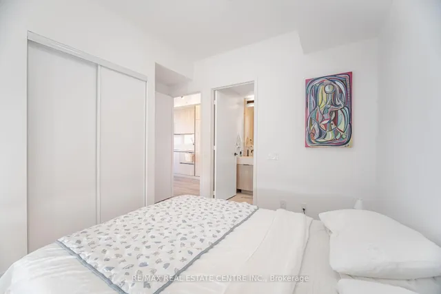 Additional property image - 108 Peter St Unit 2613