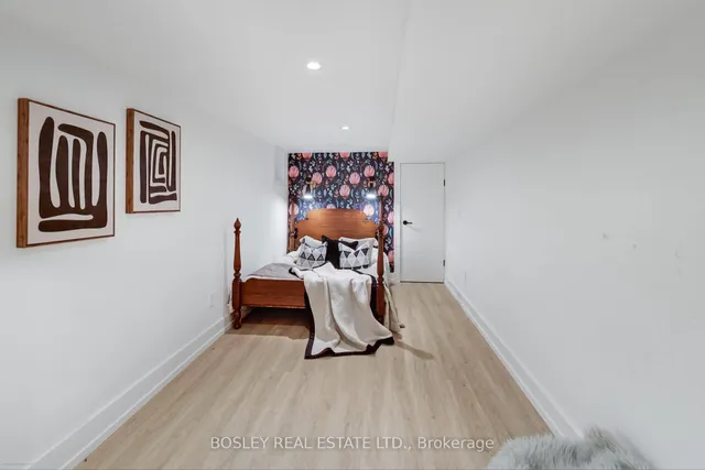 Additional property image - 282 Crawford St