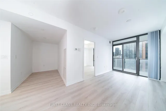 Additional property image - 11 Wellesley St Unit 1403