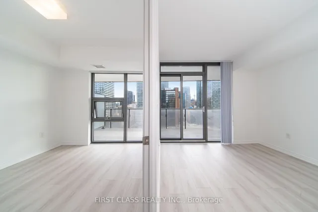 Additional property image - 11 Wellesley St Unit 1403