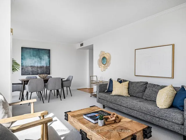 Additional property image - 2727 Yonge St Unit 405