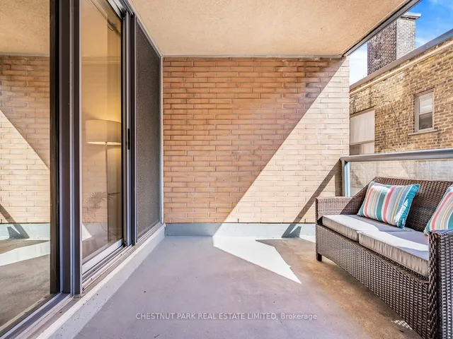 Additional property image - 2727 Yonge St Unit 405