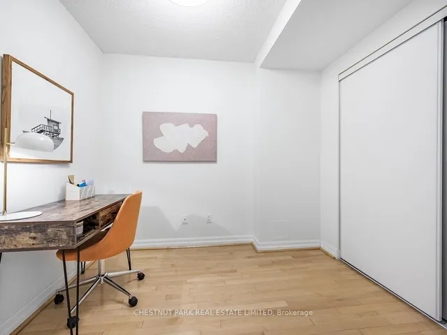 Additional property image - 2727 Yonge St Unit 405