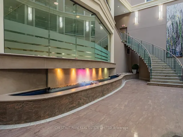 Additional property image - 2727 Yonge St Unit 405