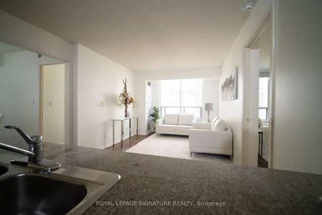 Additional property image - 5940 Yonge St Unit 307