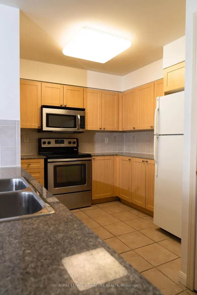 Additional property image - 5940 Yonge St Unit 307