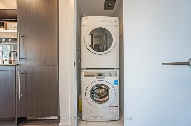 Additional property image - 365 Church St Unit 2112