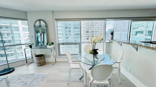 Additional image 12 of 10 Queens Quay Unit 1012