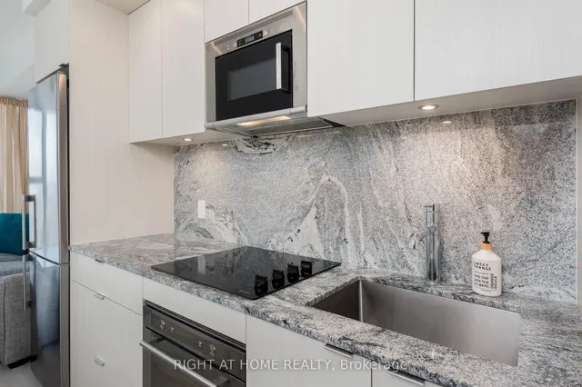 Additional image 35 of 30 Inn On The Park Dr Unit 3101