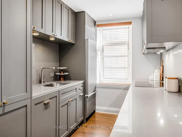 Additional property image - 717 Eglinton Ave Unit 307