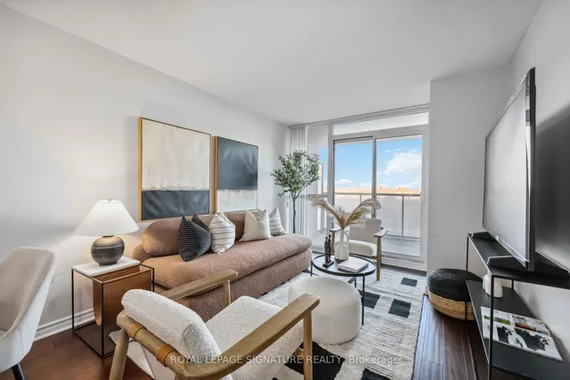 Additional property image - 35 Hollywood Ave Unit 703