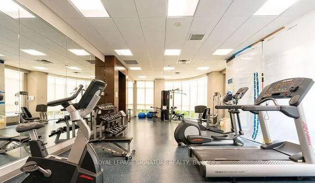 Additional property image - 35 Hollywood Ave Unit 703