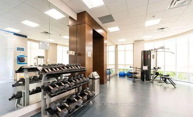 Additional property image - 35 Hollywood Ave Unit 703
