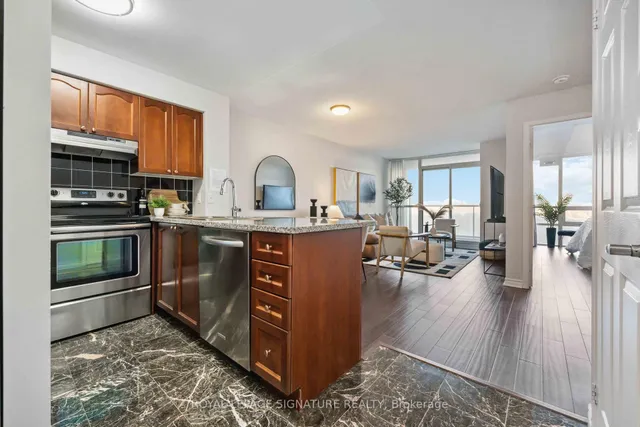 Additional property image - 35 Hollywood Ave Unit 703