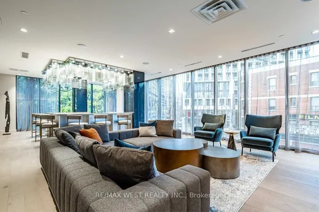 Additional property image - 219 Dundas St Unit 1808
