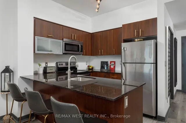 Additional property image - 150 East Liberty St Unit 2906