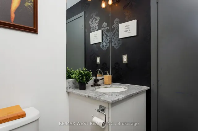 Additional property image - 150 East Liberty St Unit 2906