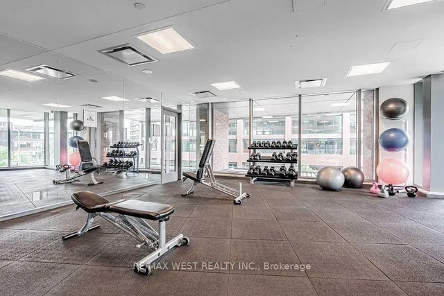 Additional property image - 150 East Liberty St Unit 2906