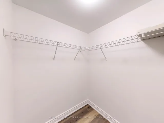 Additional property image - 21 Pirandello St Unit 1234