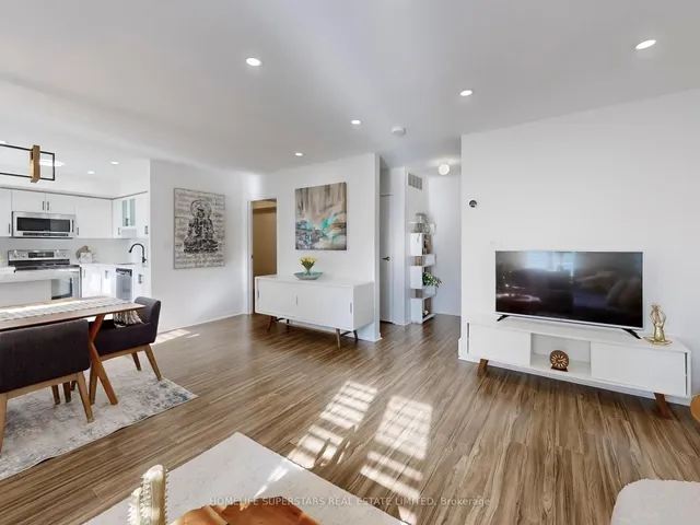 Additional property image - 21 Pirandello St Unit 1234