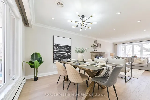 Additional property image - 11 Comet Crt