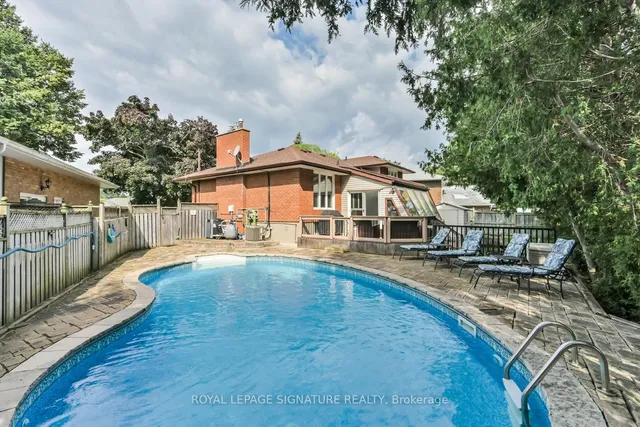 Additional property image - 11 Comet Crt