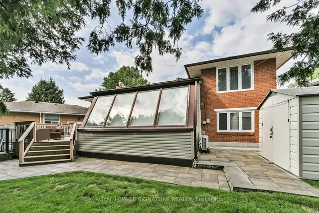 Additional property image - 11 Comet Crt