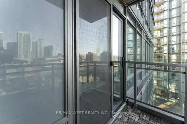 Additional property image - 15 Brunel Crt Unit 627