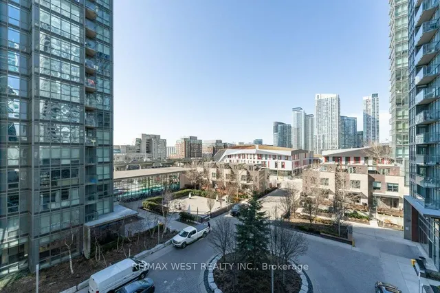 Additional property image - 15 Brunel Crt Unit 627