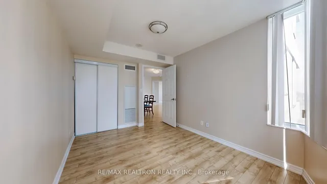 Additional property image - 18 Spring Garden Ave Unit 1708