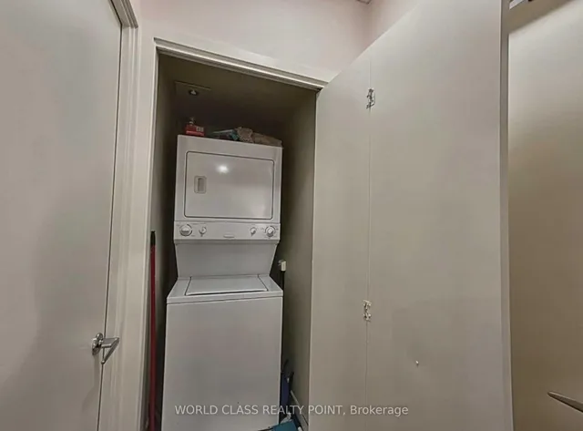 Additional property image - 10 Navy Wharf Crt Unit 3601