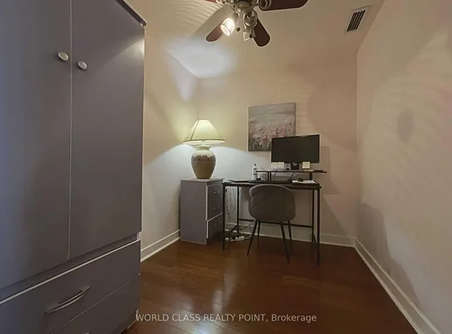 Additional property image - 10 Navy Wharf Crt Unit 3601