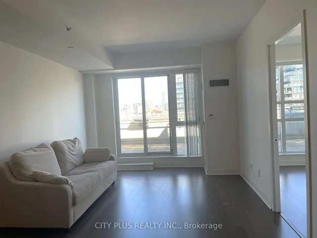 Additional property image - 156 Portland St Unit 611