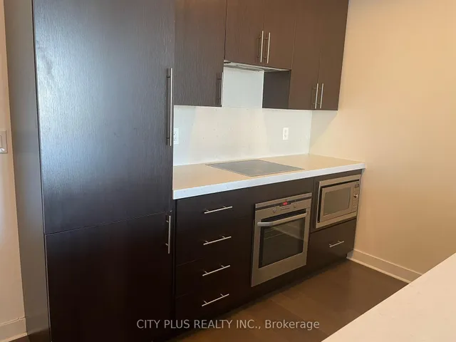 Additional property image - 156 Portland St Unit 611