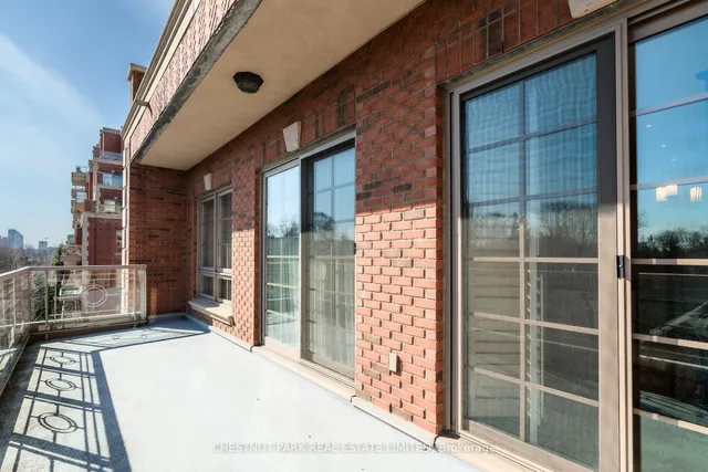 Additional property image - 21 Burkebrook Pl Unit 424