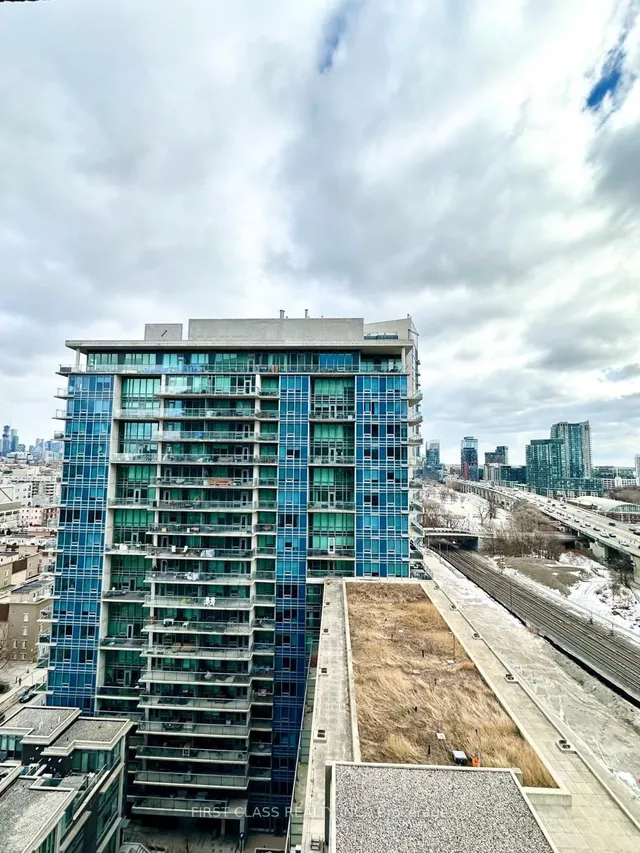 Additional property image - 59 East Liberty St Unit 1702
