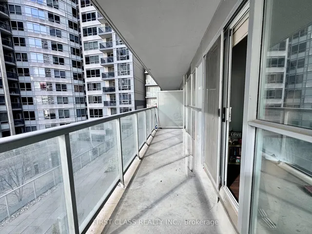 Additional property image - 352 Front St Unit 319