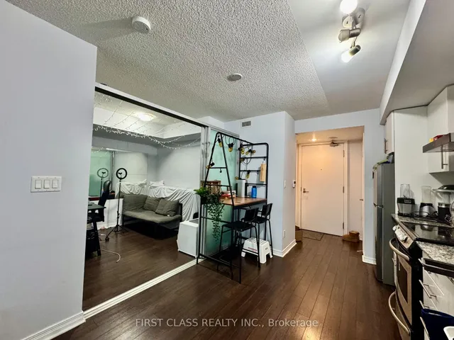 Additional property image - 352 Front St Unit 319