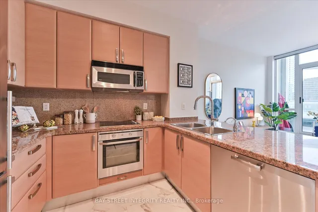 Additional property image - 1 Avondale Ave Unit 503