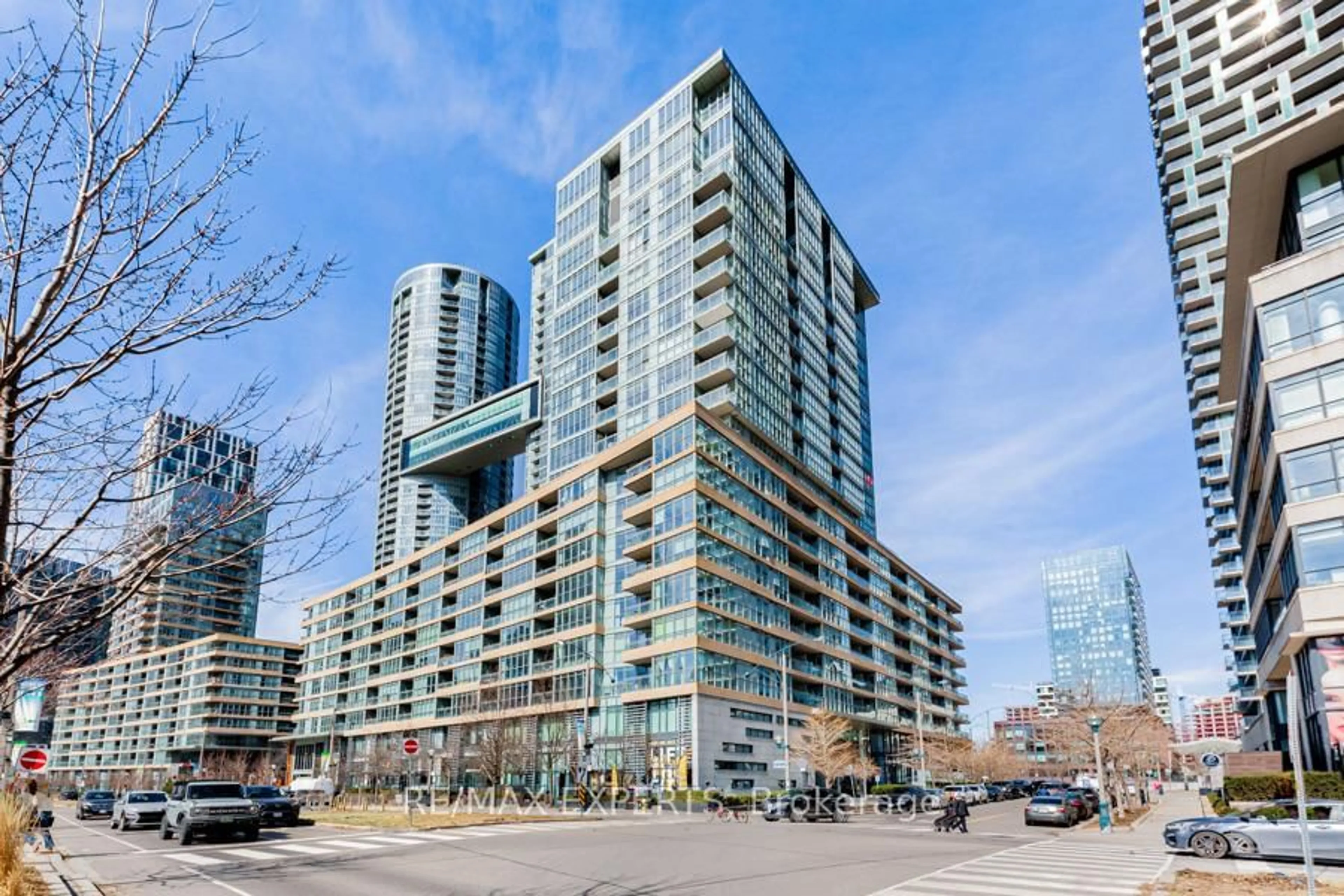 Unknown for 10 Capreol Crt #226, Toronto Ontario M5V 4B3