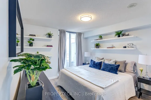 Additional property image - 230 Queens Quay Unit 625
